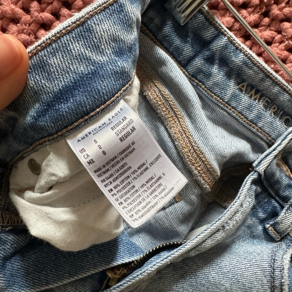 American Eagle stretch size 0 jeans - Picture 2 of 3